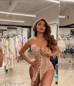 Kylie Jenner leak celebrities leaked porn photos and videos-Thothub.vip (8).jpg